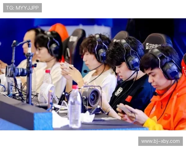 全球电竞舞台再掀风暴多支豪门战队季后赛鏖战激烈角逐晋级名额